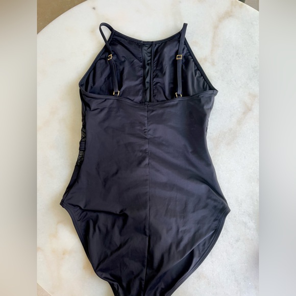 SALE! $12! La Blanca One Piece Black Swimsuit Swimwear Sheer Swim Resortwear - Picture 4 of 8